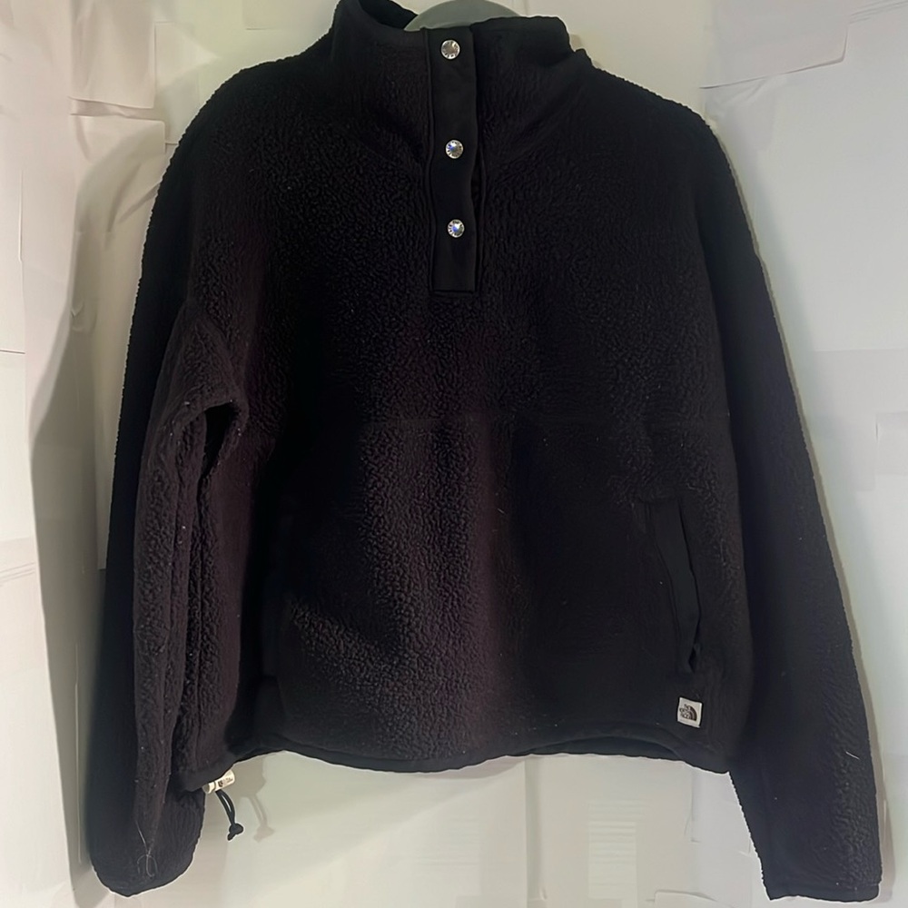 THE NORTH FACE Sherpa Pullover